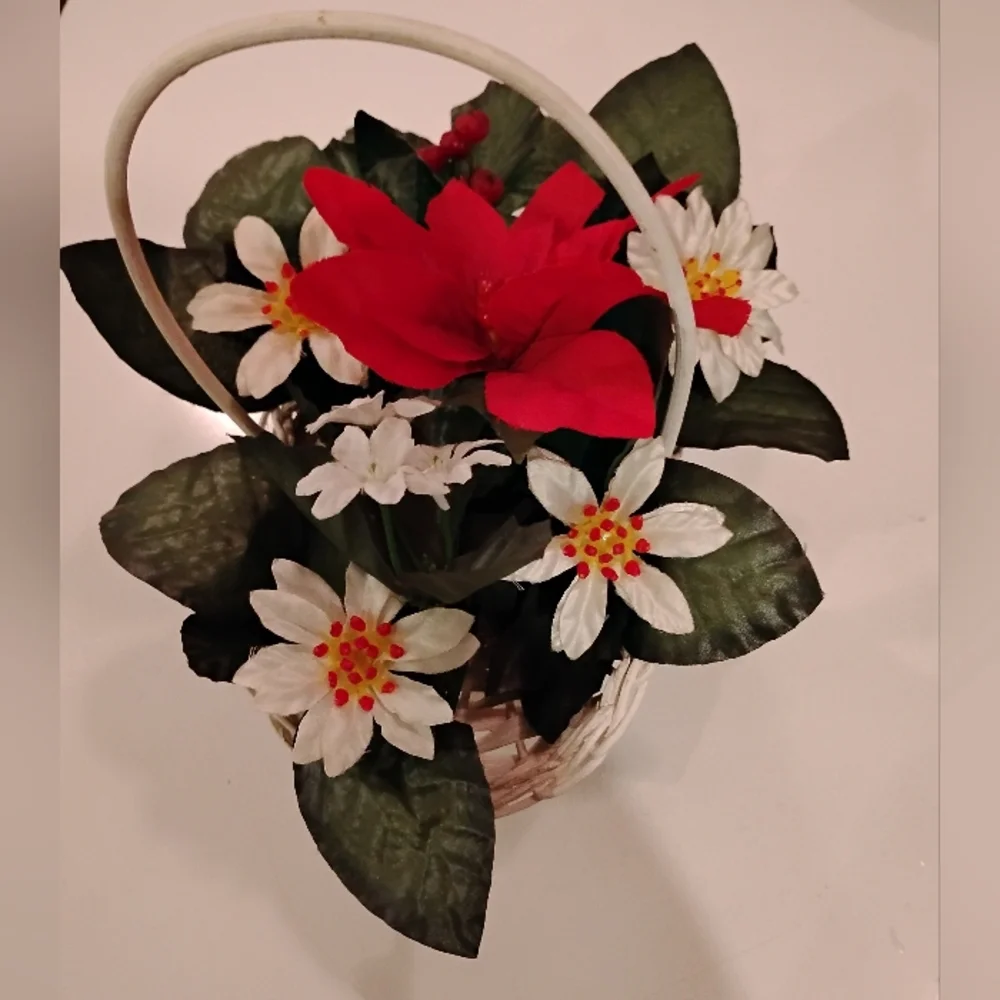 White Wicker Basket with Red and White Faux Flowers ~ 7.5' Tall x 10' Wide x 6'
